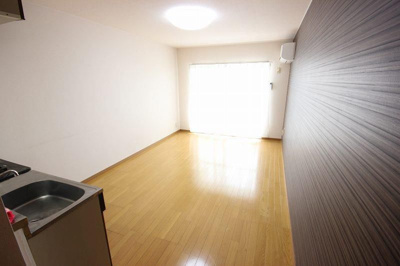 【洋室】 | 希林館