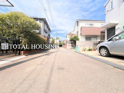 【前面道路含む現地写真】 | 武蔵野市八幡町3丁目　新築戸建　全1棟