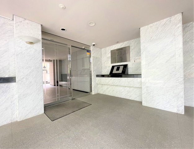 ディアクオーレ中野文園のエントランス|エントランスホール