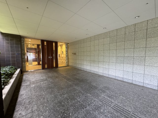 THE TOKYO TOWERS SEA TOWERのエントランス