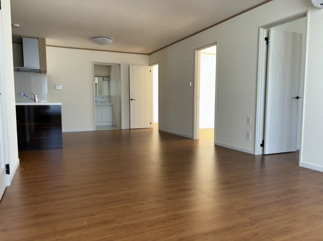 【居間・リビング】の画像