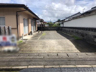 【駐車場】 | 都城市都島町　1,100万円 4LDK