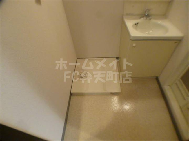 【設備】 | サムティ中之島WEST | 室内洗濯機置き場です