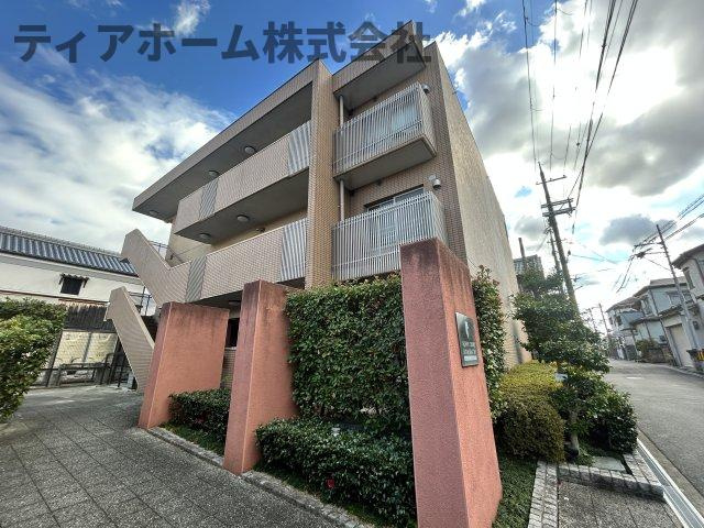 サニーコートほんまちの外観