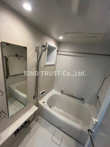 ソルティア天神橋一丁目の浴室|落ち着いた空間のお風呂です