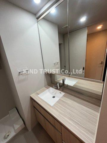 ソルティア天神橋一丁目の洗面所|使いやすい洗面所です