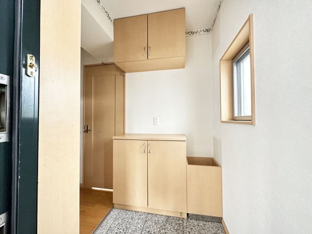 ヴィラコートSEIの玄関