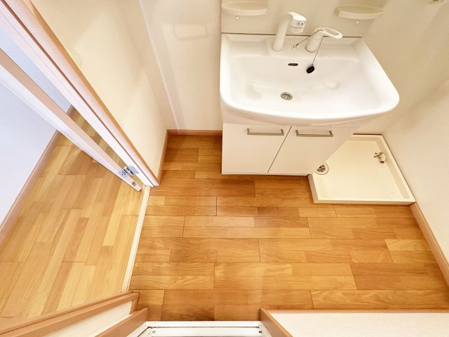 ヴィラコートSEIの洗面所