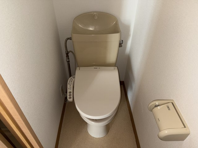 プライムハイツ寺家のトイレ