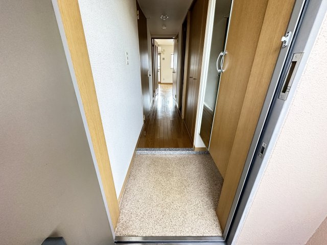 ジュピターの玄関