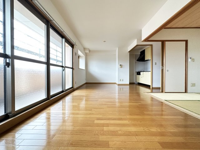 ジュピターの居間・リビング