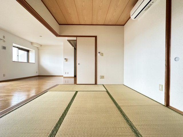 ジュピターの和室