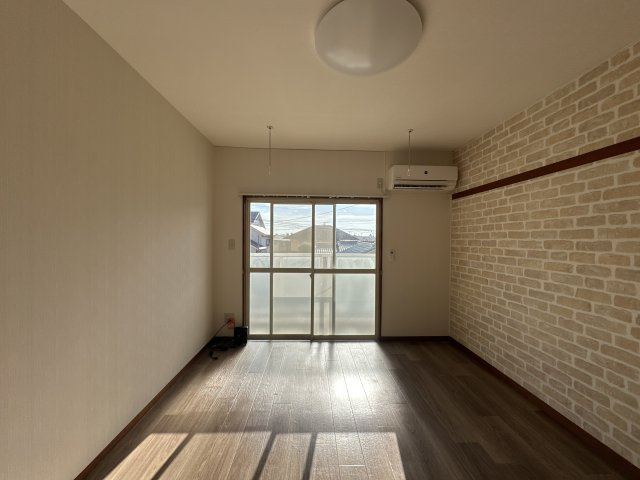 ブルースノーシラクニの子供部屋