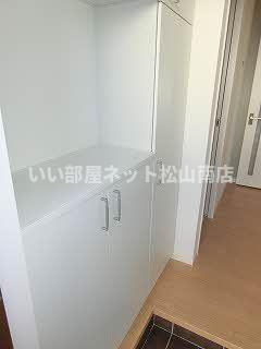 【玄関】 | ブルンはなみずき