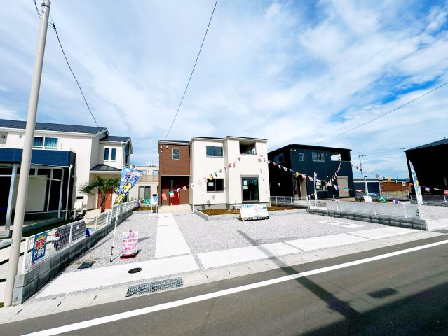 Livele Garden太田市下田島町第11　新築住宅2号棟の外観