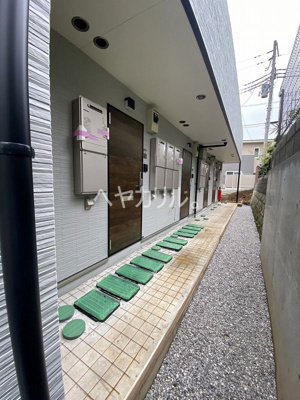 【エントランス】 | クレストコート上永谷 | 同建物別部屋参考

