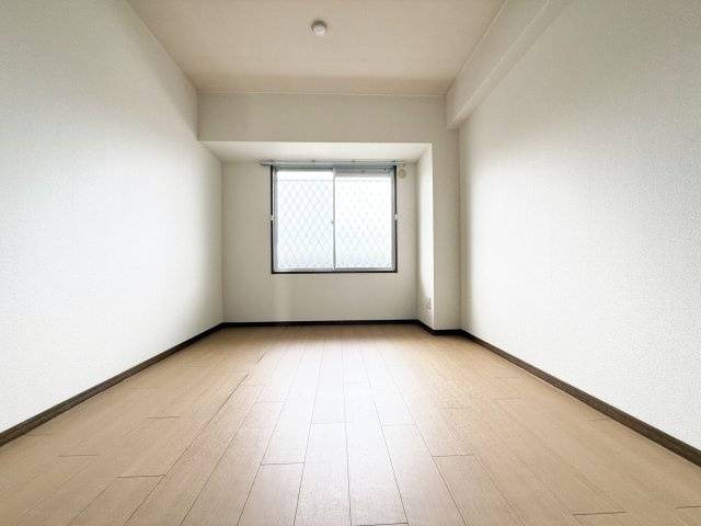 高そねマンションの洋室