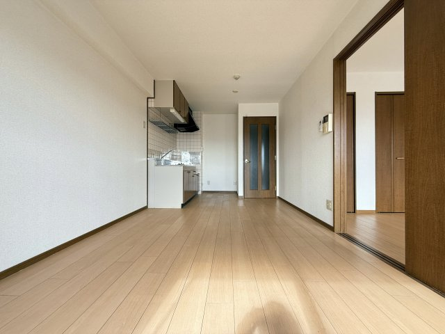 高そねマンションの居間・リビング