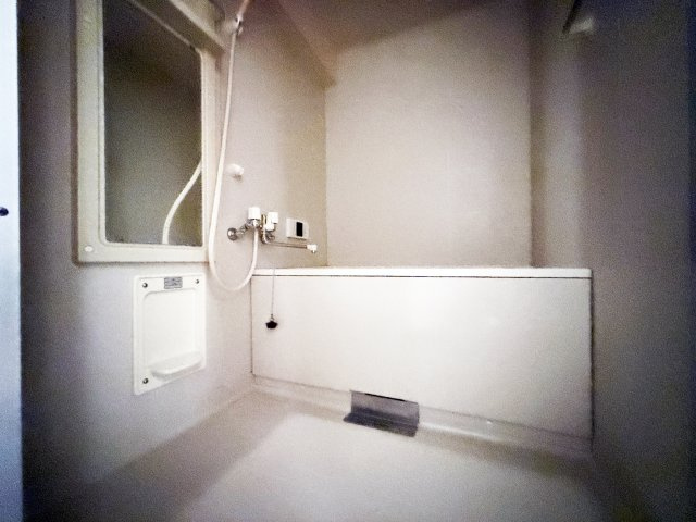 高そねマンションの浴室