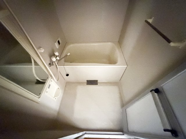 高そねマンションの浴室