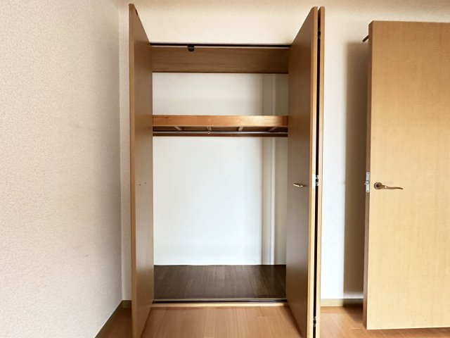 クレストの収納