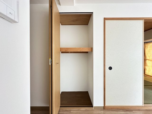クレストの収納