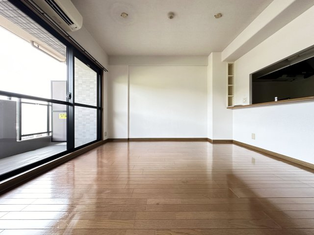 パールリバーの居間・リビング