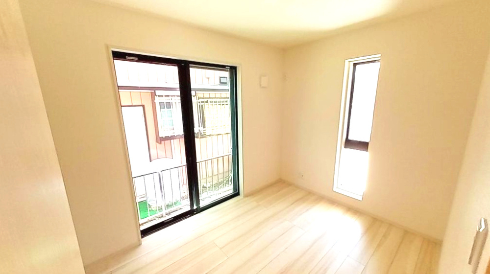 厚木市妻田西2丁目　中古戸建の洋室|きれいな洋室です