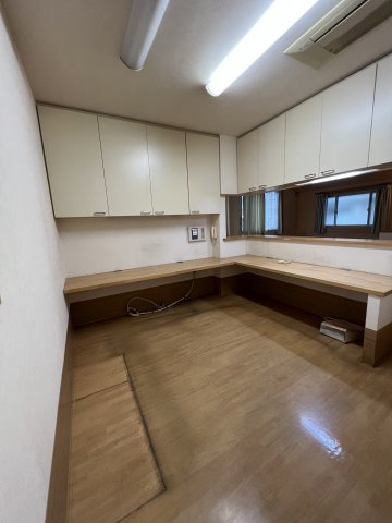 松林２丁目医療テナントの内装