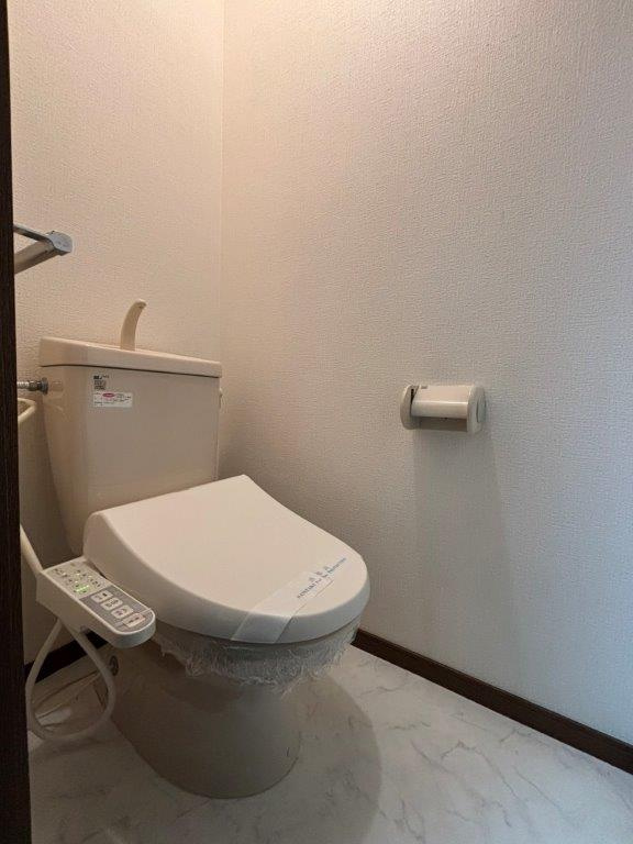 メゾンシーダのトイレ