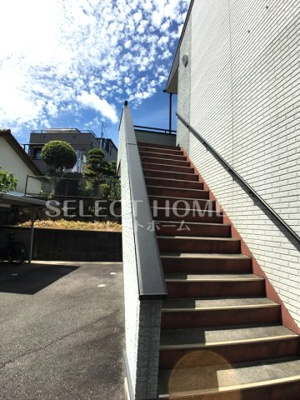 【エントランス】 | グランデージＳＵＭＩ | 建物の内部です