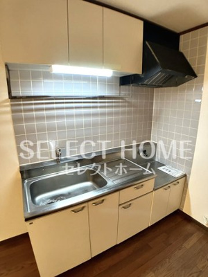 【キッチン】 | グランデージＳＵＭＩ | コンパクトなキッチンで掃除もラクラク