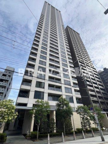クレヴィアタワー中之島　BRAVI不動産の外観|【クレヴィアタワー中之島】落ち着いた雰囲気の外観です