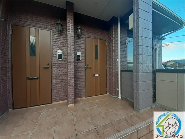 プラシードⅡのエントランス|清潔なエントランスです