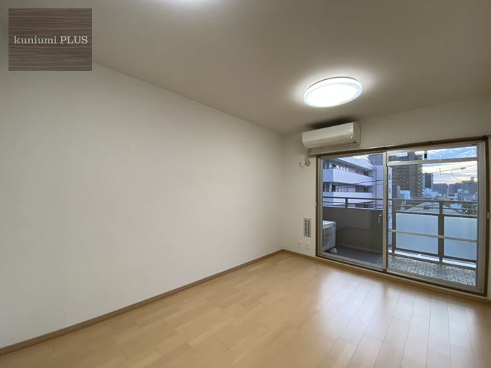 ディオ・フェルティ旭公園の居間・リビング