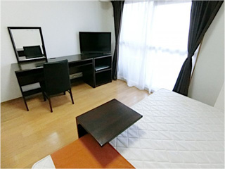 【居間・リビング】カーライル堺市駅前