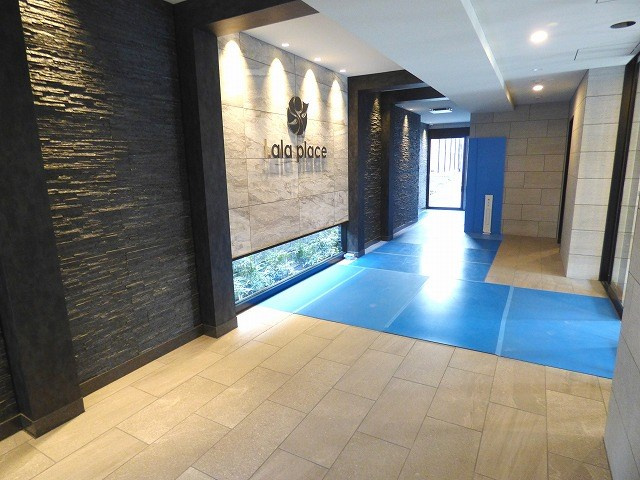 【ロビー】ララプレイス ザ・京橋ステラ