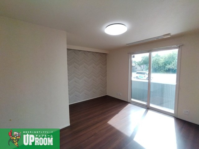 フェリーチェⅡの居間・リビング