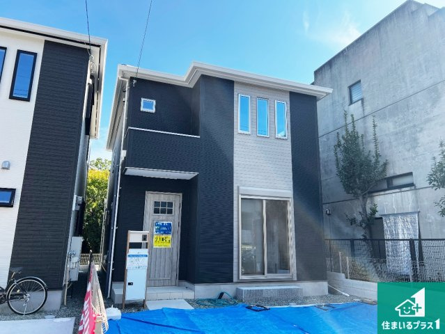 8(土)9(日)現地説明会　富田林市津々山台　ラスト1邸の外観|お客様に長く安心して住んでいだだける事にこだわった家づくり！住んでからのアフターサービスにもしっかりと取り組んでいます！