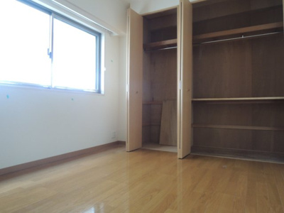 【寝室】 | ゼフィルスB棟