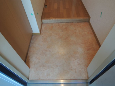 【玄関】 | ゼフィルスB棟