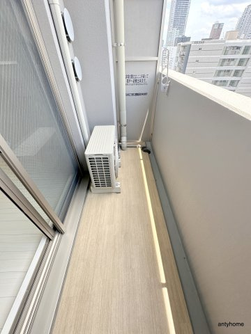 TLRレジデンス本町WEST　仲介手数料無料のバルコニー