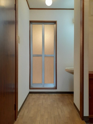 【洗面所】 | サンコーポ西津田