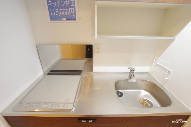 セレニテ本町ルフレ　仲介手数料無料のキッチン