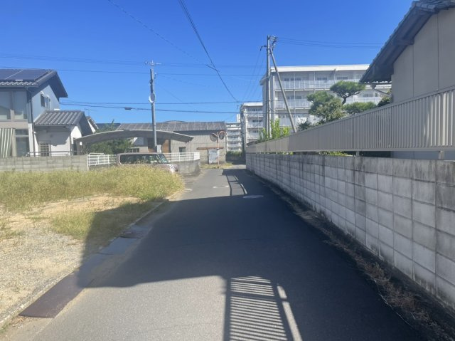 多肥上町 土地の前面道路含む現地写真