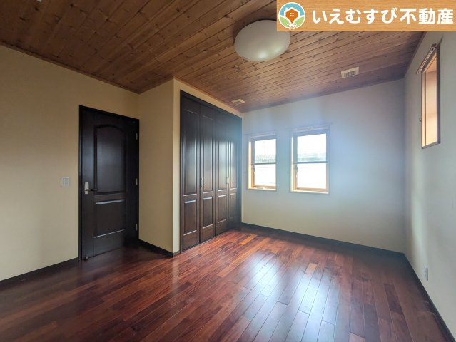深谷市東方　中古戸建の洋室
