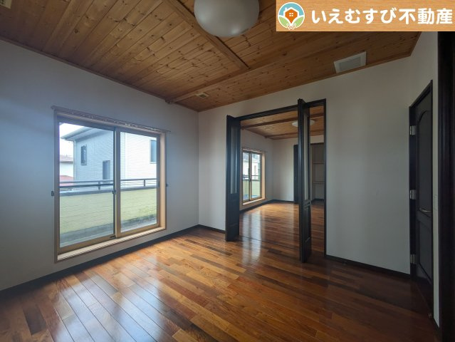 深谷市東方　中古戸建の洋室