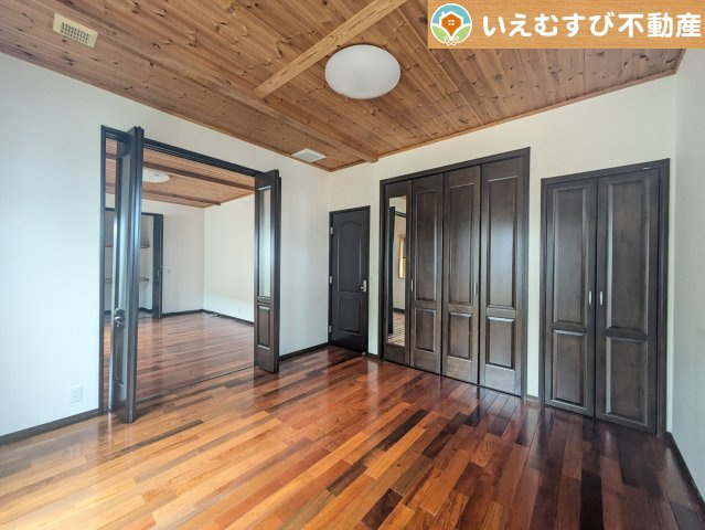 深谷市東方　中古戸建の洋室