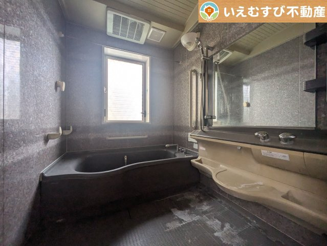 深谷市東方　中古戸建の浴室