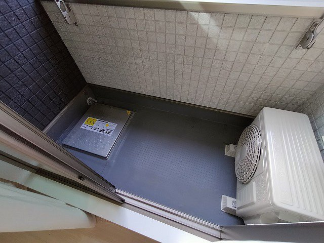 神戸市須磨区妙法寺字道正川のアパートのバルコニー